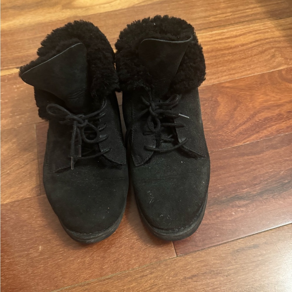 Ugg black Suede Shearling Lace-Up Women's Boots